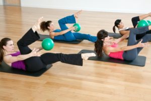 pilates clinico - - studio volari - pilates em balneário camboriú